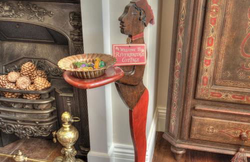 Beautiful period cottage, exceptional riverside location in the heart of Chester - Photo 6