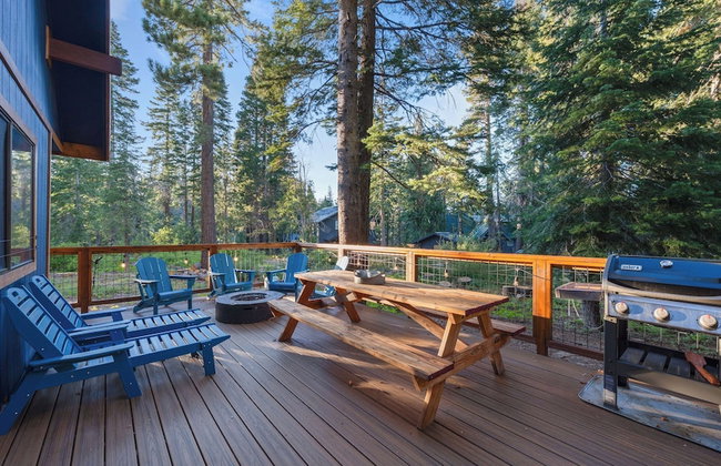 Minutes to Skiing & Lake Hot Tub, Fire Pit, Deck Indigo Owl by Avantstay - Foto 95