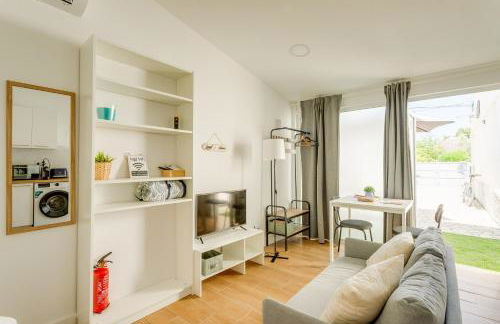 Charming Aroeira Beach Studio - Foto 1