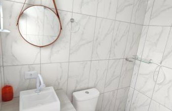 Casa térrea com piscina a 250 metros da praia - Foto 6