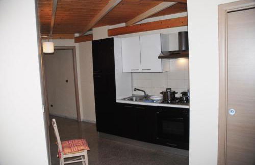 Brezzolina Apartment with parking - Photo 21