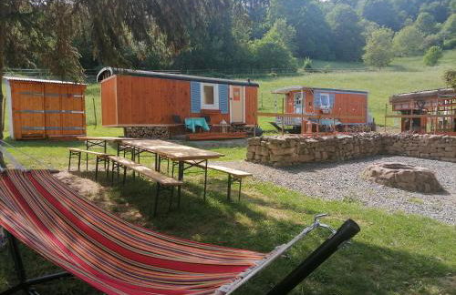 Zurück zur Natur - Urlaub im Zirkuswagen, Sommeratelier oder Schindelwagen - Foto 35