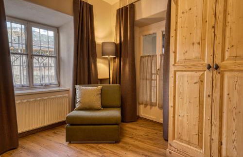 Kreuzwegerhof Nals - Historic Nature Stay with Pool near Meran & Bozen - Photo 22