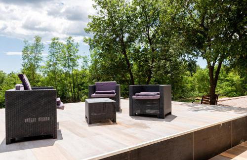 Beautiful villa Eden with pool and jacuzzi immersed in the vegetation - Foto 21