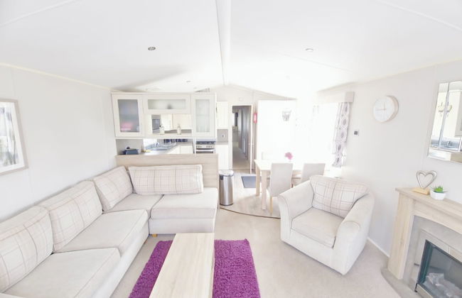 Luxury Family Lodge, Decking, Parking, Tattershall - Foto 8