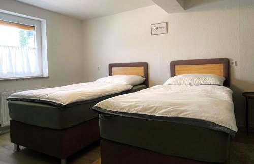 janu-homes - 1 Zimmer Apartment - 2 Betten, Kirchblick vom Kirchplatz - Foto 5