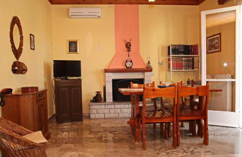 Villa Dimitra Nikiana - Photo 40