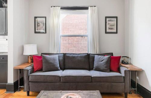Industrial Loft Offers Historic Feel with Modern Amenities 3BR & 2BA #DCottage - Foto 15