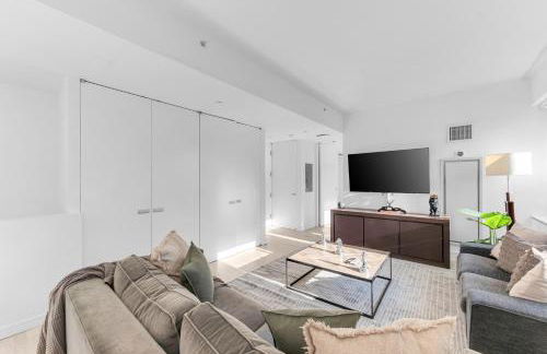 Lavish Two-Story Retreat in the Heart of Manhattan - Foto 18