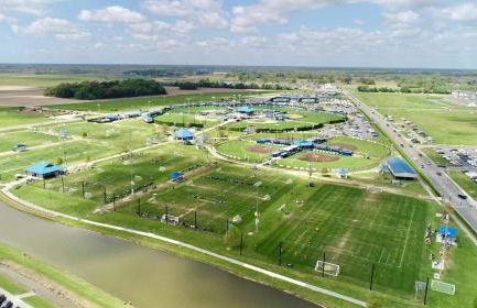 New Breezy Cottage - King Bed - Mini-Golf - Park - Foto 4