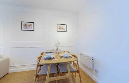 Windsor Castle view apartment with free parking - Foto 29