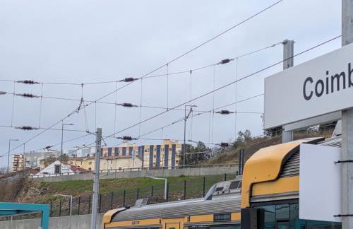 T1 beside Coimbra train station - Photo 2