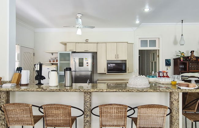 Casa Amarela - Riviera - Foto 11