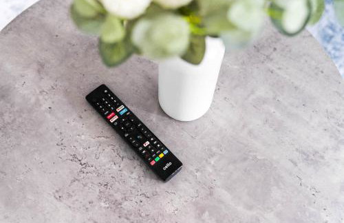 Stylish Five Bedroom House - Parking - Terrace - Fast Wi-Fi 974P - Foto 51