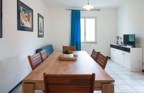 [Torregrande]APT.2 - Vicino al mare - Free Wi-Fi - Foto 10