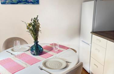 Modern Cozy Studio Apartment & Terrace - Photo 6