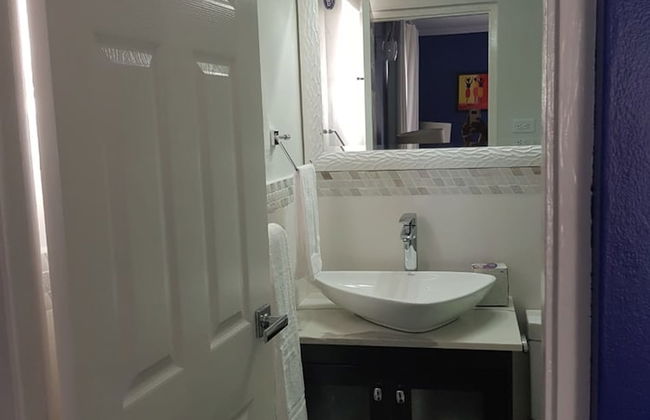 New Kingston Apt at Kensington Court - Foto 32