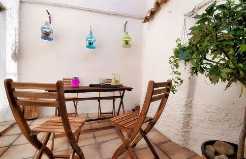 Casa el Tratado, situada en el casco histórico con patio privado - Photo 17