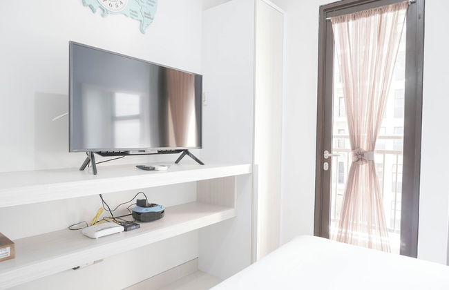 Nice And Elegant Studio At Transpark Cibubur Apartment - Foto 5