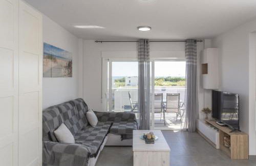 AT Gregal II - Photo 21