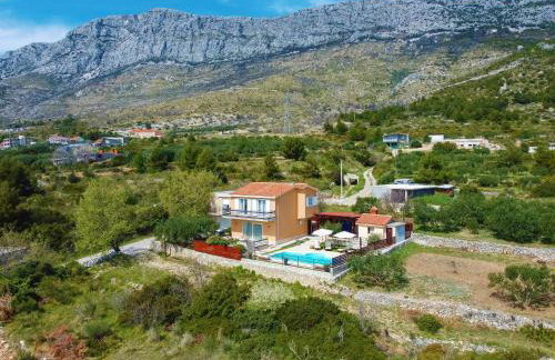 Holiday home Magic view with private heated pool - Photo 7