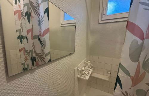 Stade Wifi Parking Un Séjour à Part - Foto 17