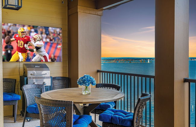 Luxury Waterfront Condo W/pool & Views! - Foto 35