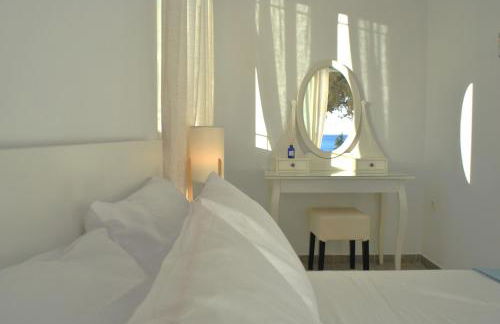 Alexandra's Sea Front Villa - Foto 10