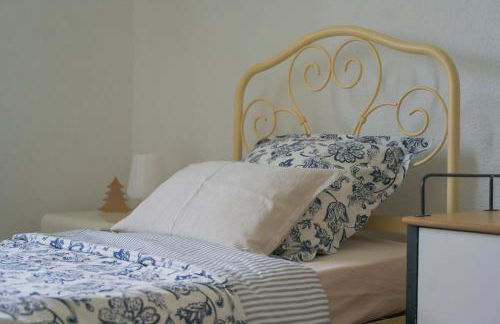 Colmar Friends and Familly guest home - ALL INCLUSIVE - COLMAR Gare - Jardin - Combles et Vous - Foto 21