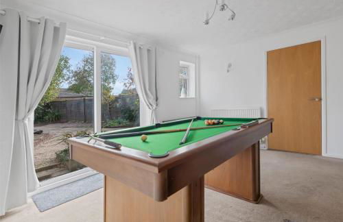 Awesome Games Room House! East Midlands Airport, Donington Park, with FREE parking - Foto 12