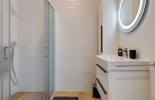 Apartment in Croatia Near Adriatic Coast - Photo 8