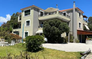 Pagonis Studios - Photo 31