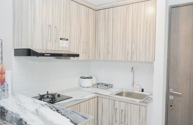 Best Price 2BR at Emerald Bintaro Apartment - Foto 11