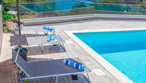 Holiday Home Zarello with Private Pool next to the Sea - Foto 3, sunbed