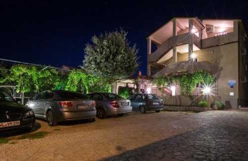 Šanić Apartments 518 - Photo 2