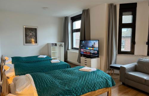 3 Rooms, free Parking, 25 min to Düsseldorf, 200 Mbps WLAN - Photo 9