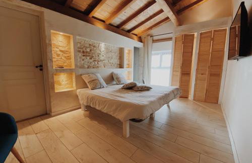 Domaine de Saint Florent - Piscine & Spa - Foto 5