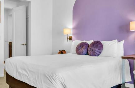 LV009 Private Upstairs Studio w Mountain Views - Photo 5