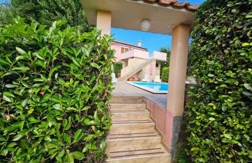 Villa Kate, with a private swimming pool and garden - Foto 42