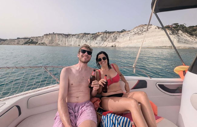 Giro in barca alla Scala dei Turchi - Foto 8