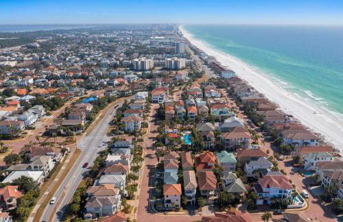 Storybook - Pet Friendly Home Near the Beach with Private Pool - Foto 43