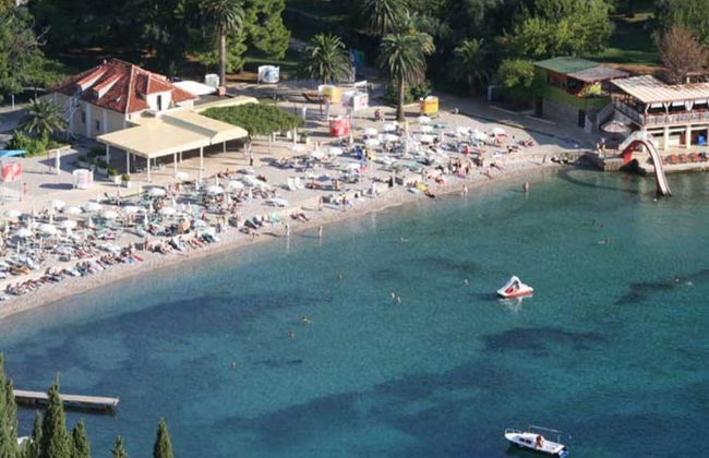 Luxury Apartment With Private Balcony in Quiet Area - Foto 32