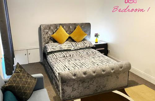 Luxury 2 Bedroom Entire Flat - Self Check in & Check out - Photo 43