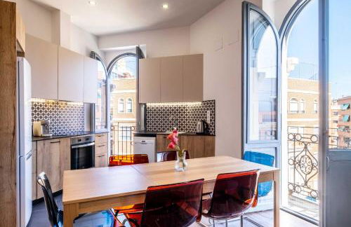 BrightHouse with Warm and Friendly Vibes - Photo 10