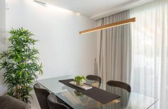 Designer loft with pool, with gigantic terrace and private parking & in the city centre - Foto 40