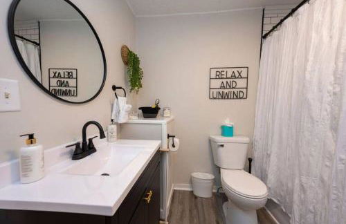 Family Beach Retreat w/Fun Loft Space, Firepit - Foto 61