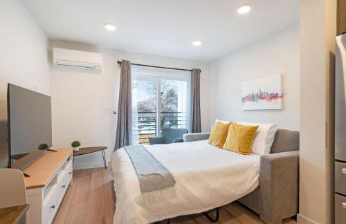 Perch - Winslow Place - Photo 10