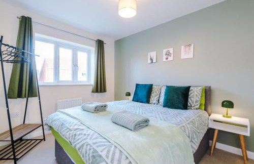 3 Bedroom Semi-Detached Home Sleeps 5 with Driveway - Foto 47