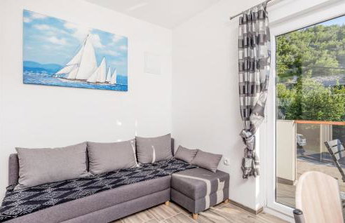 6 Bedroom Stunning Home In Lukovo - Foto 7