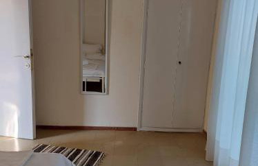 Luminosa Seaview Apartment - Photo 16